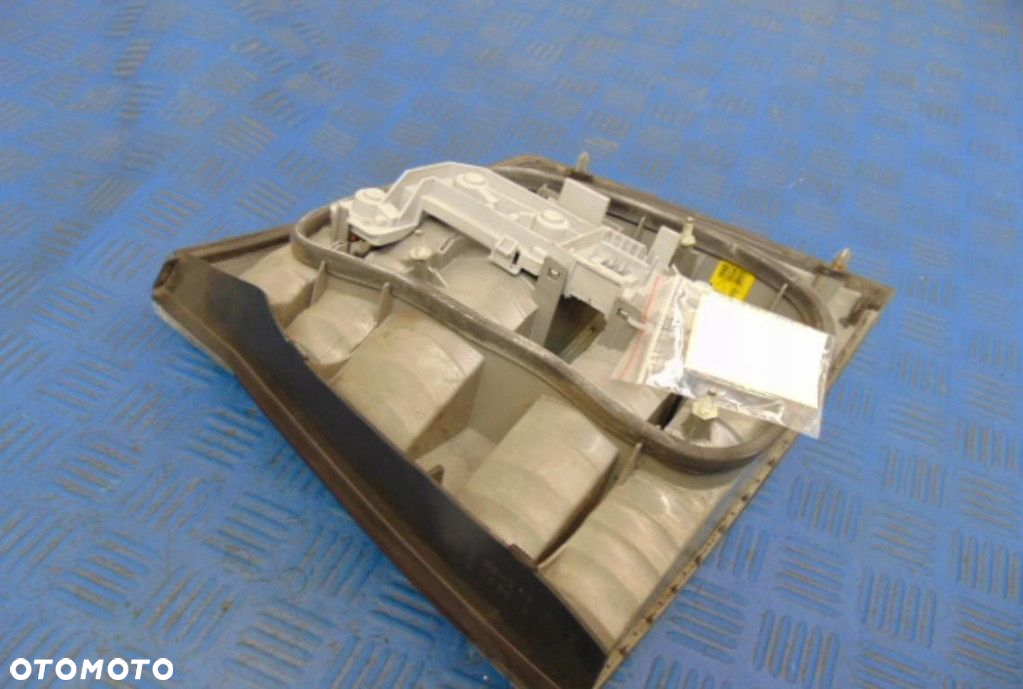 OPEL VECTRA C LAMPA TYLNA LEWA - 6
