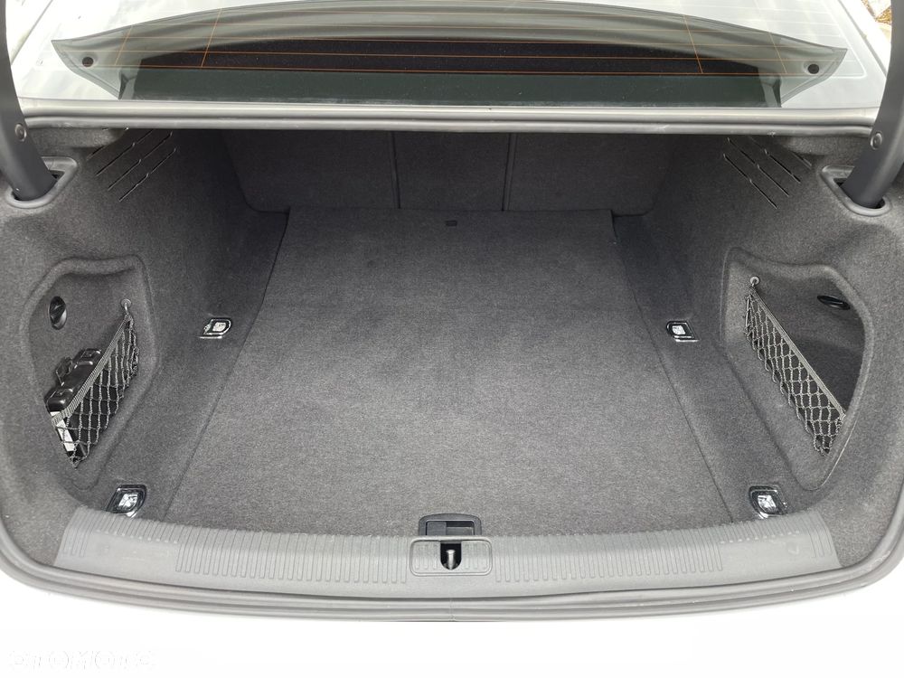 Audi A4 Limousine 2.0 TFSI quattro S tronic sport - 15