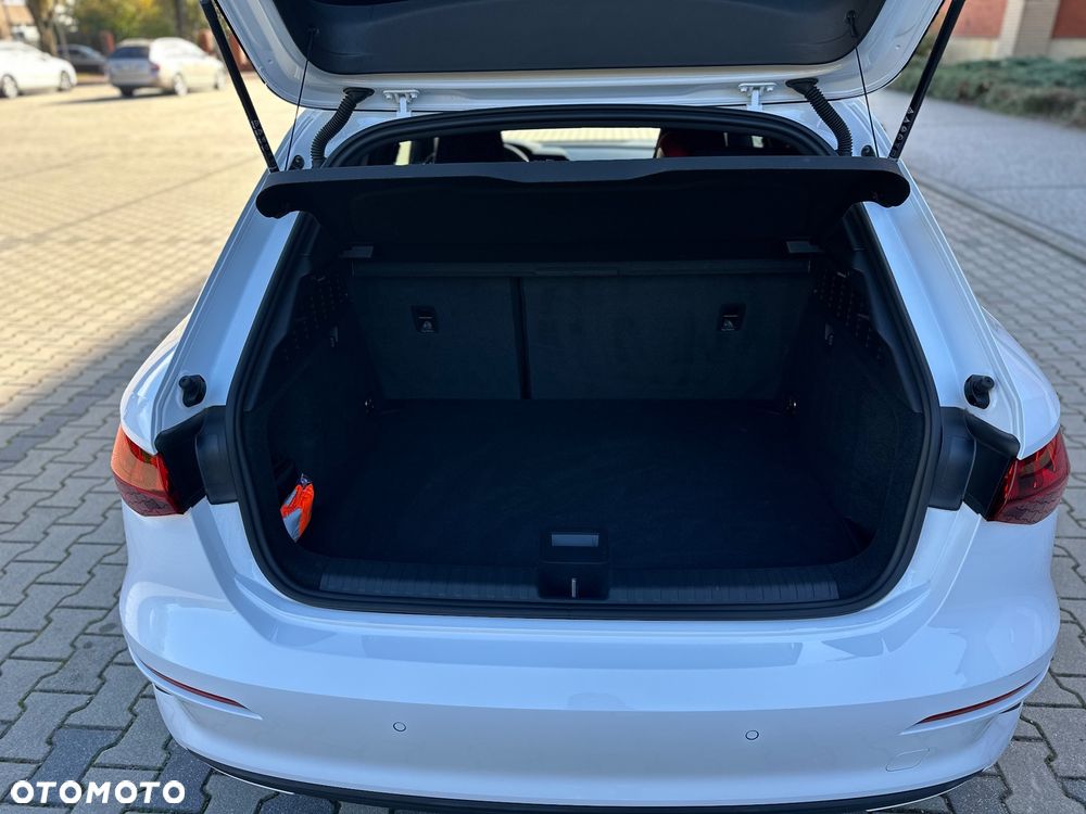 Audi A3 Sportback - 17
