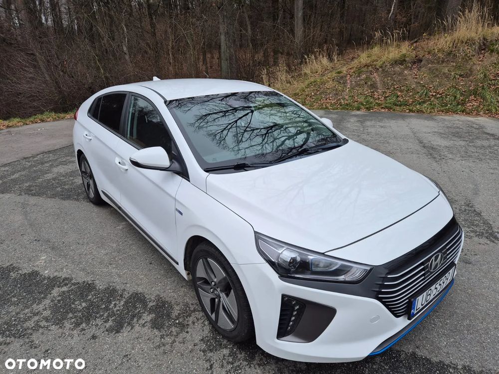Hyundai IONIQ 1.6 GDI Premium - 9