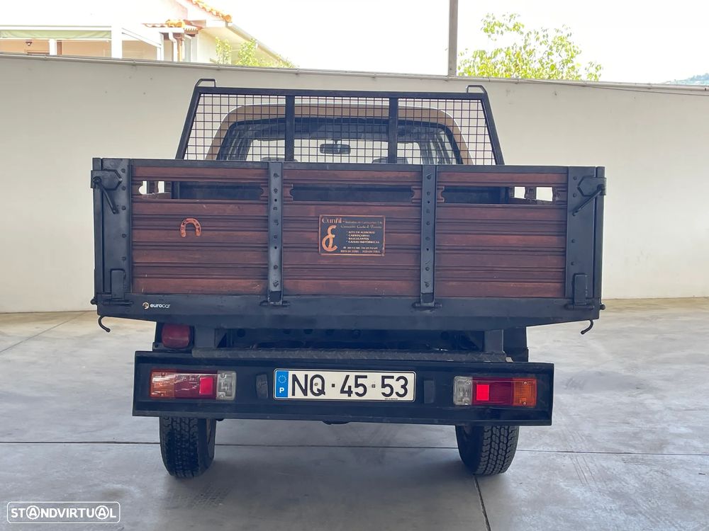 Toyota HILUX 2.4 D 4x4 C/DUPLA - 4