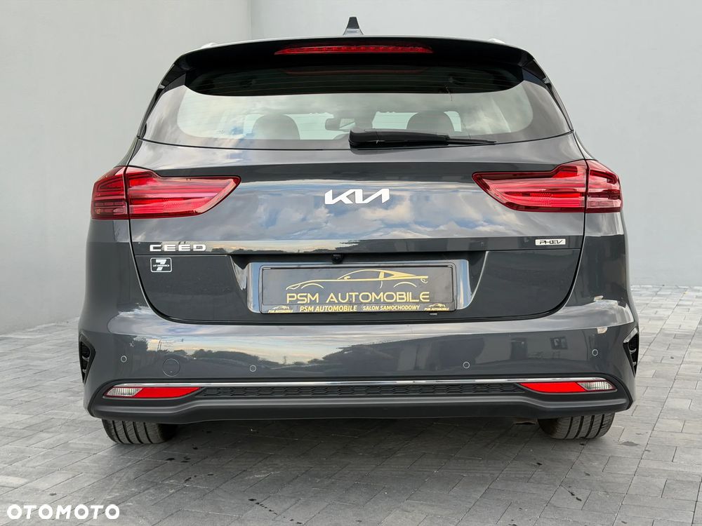 Kia Ceed 1.5 T-GDI M - 9