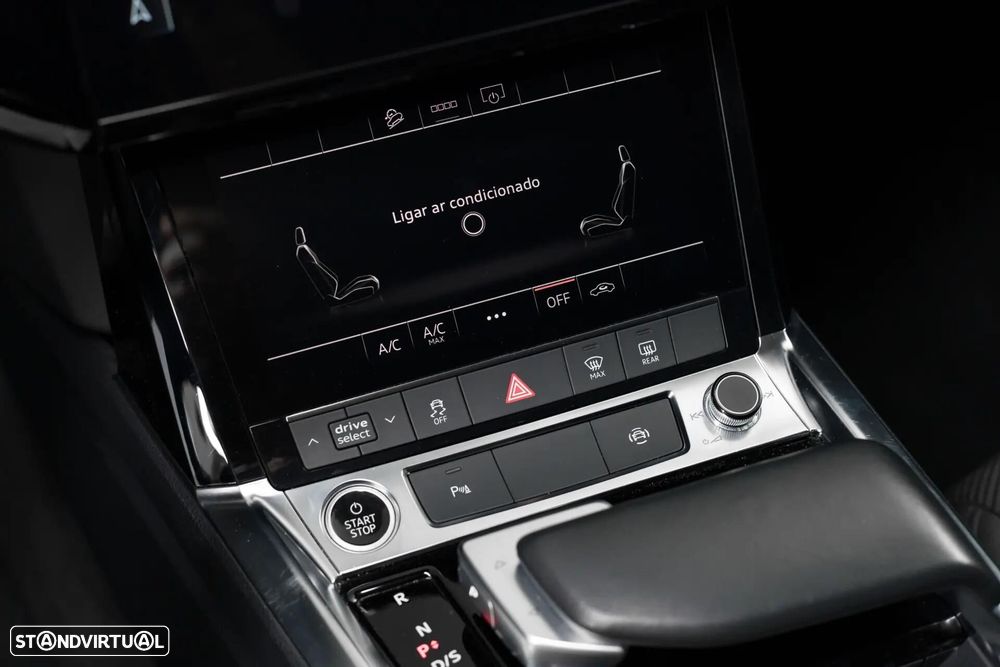 Audi e-tron Sportback 55 quattro Advanced - 32