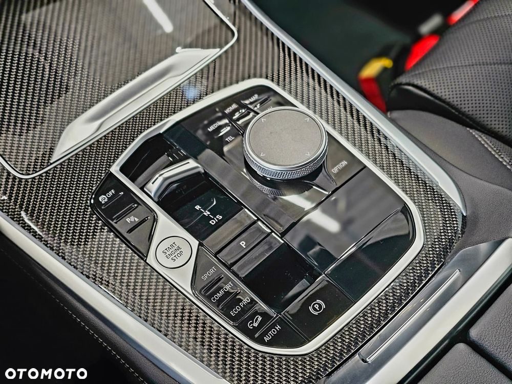 BMW X5 xDrive40i - 27