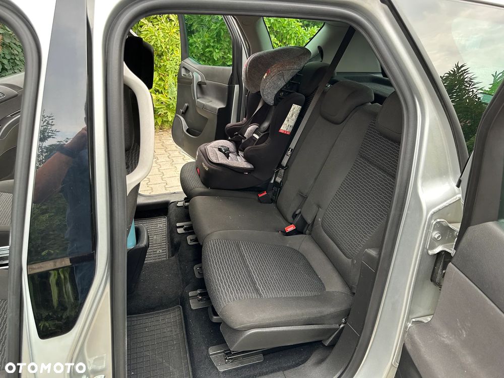 Opel Meriva 1.4 drive - 11