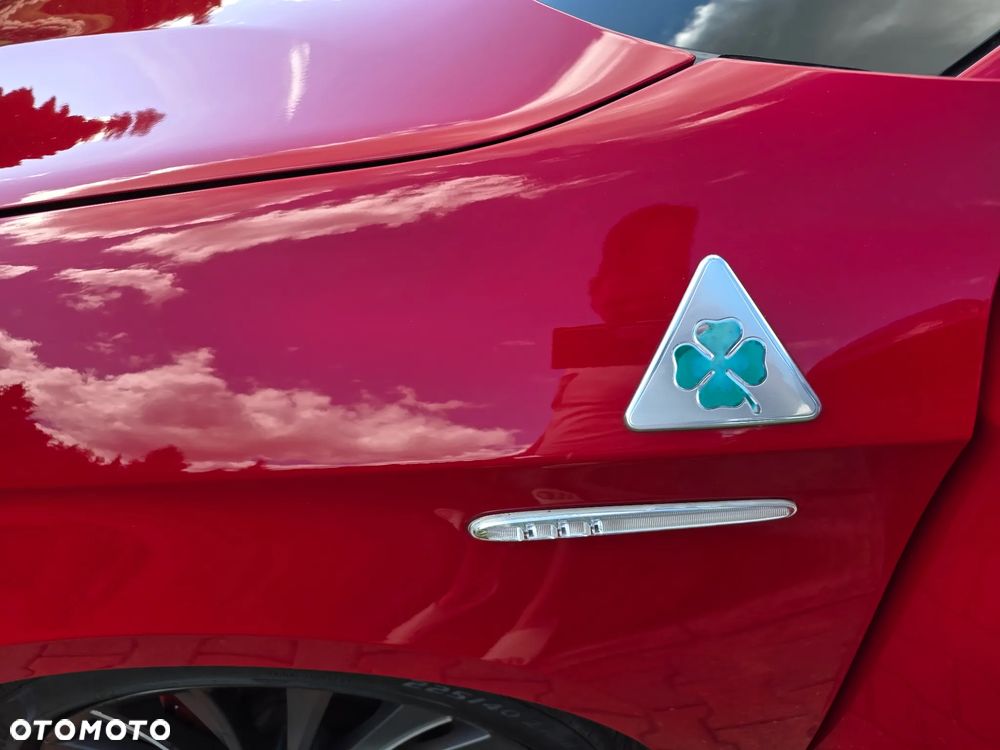 Alfa Romeo Giulietta 1.8 TBi 16V TCT Quadrifoglio Verde - 15