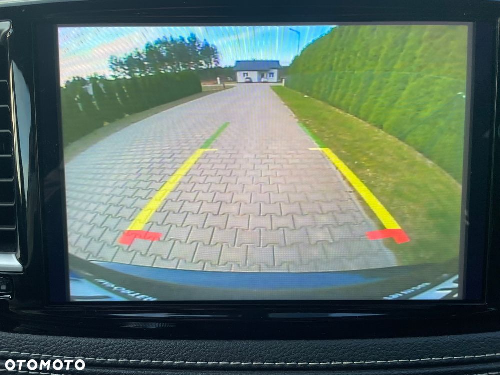 Chrysler Pacifica - 29