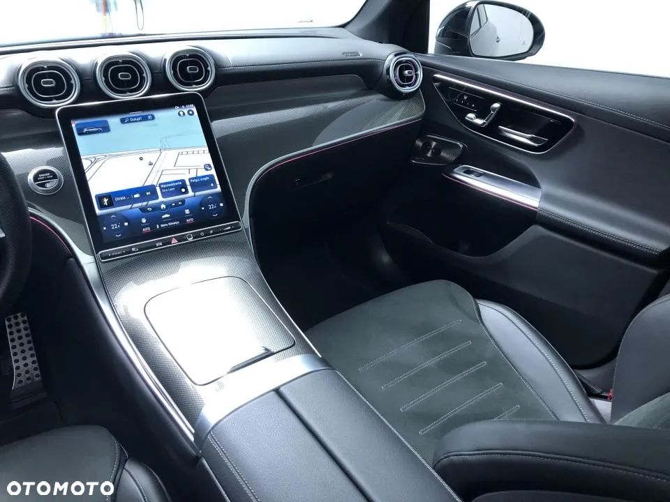 Mercedes-Benz GLC - 15