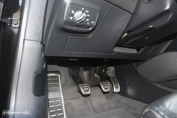Audi TT Coupé 2.0 TDI S-line - 16