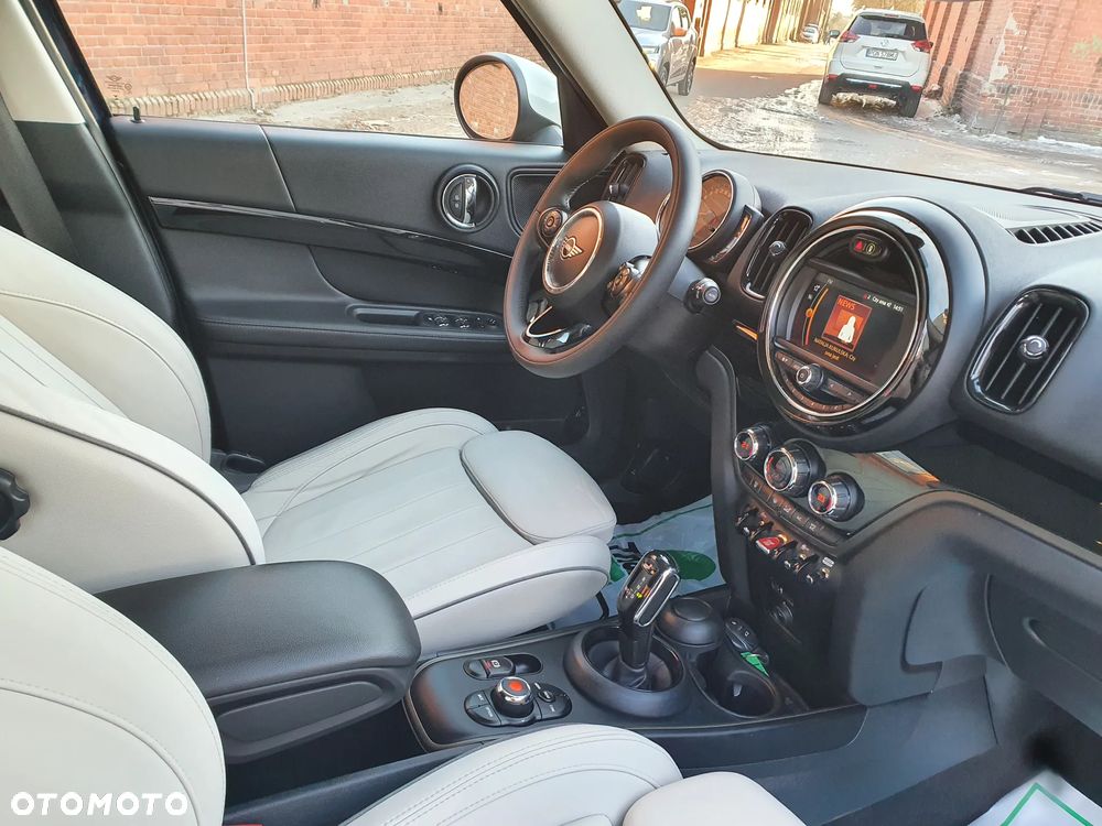 MINI Countryman Cooper D - 9