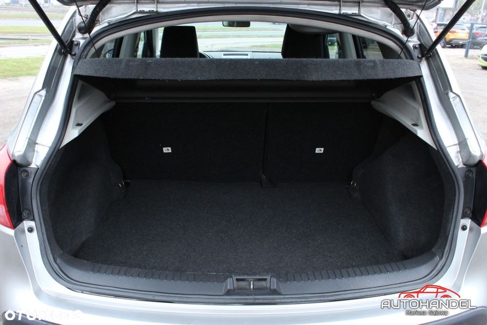 Nissan Qashqai - 21