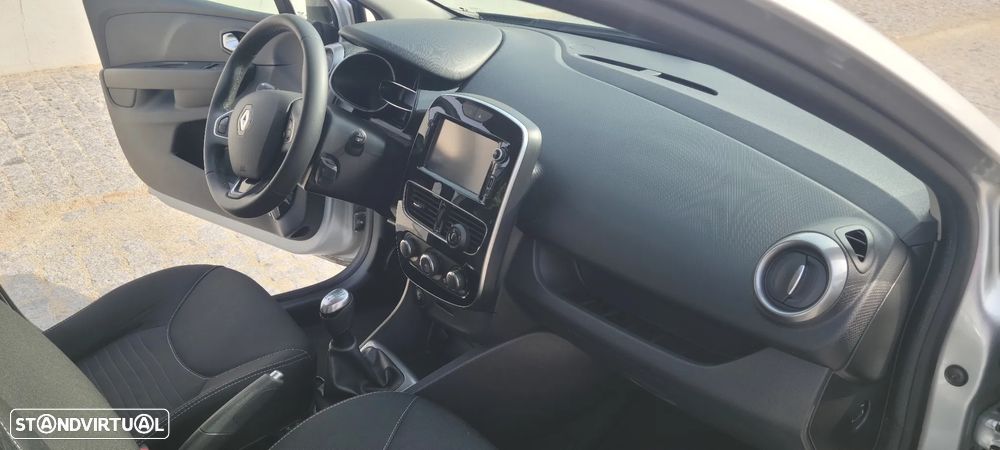 Renault Clio 1.5 dCi Limited EDition - 18