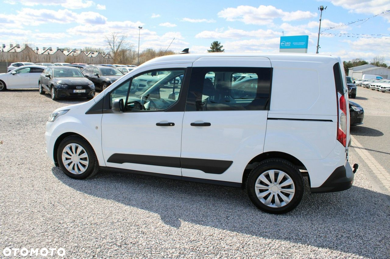 Ford Transit Connect - 9