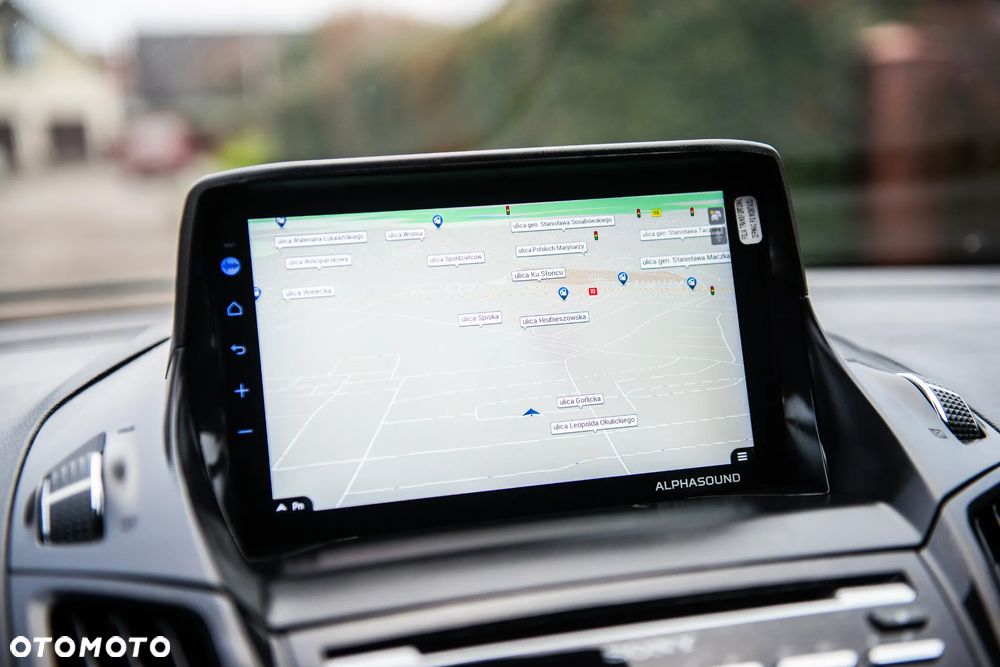 Ford Kuga 2.0 TDCi 4x4 Titanium - 34