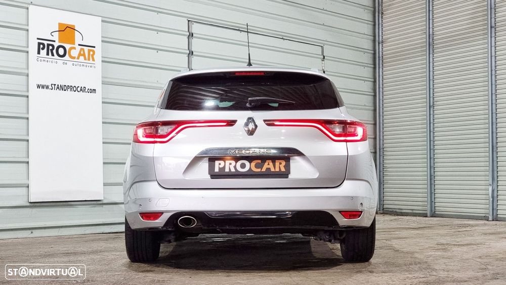 Renault Mégane Sport Tourer 1.5 dCi GT Line - 32