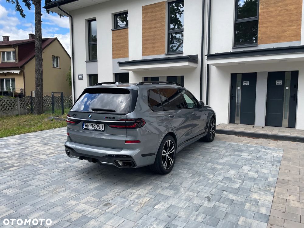 BMW X7 xDrive40i - 7