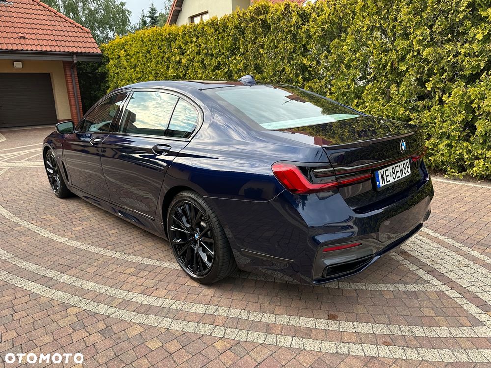 BMW Seria 7 745Le xDrive - 3
