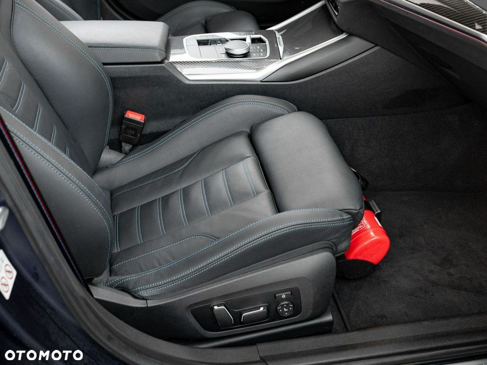 BMW Seria 3 M340i xDrive sport - 29