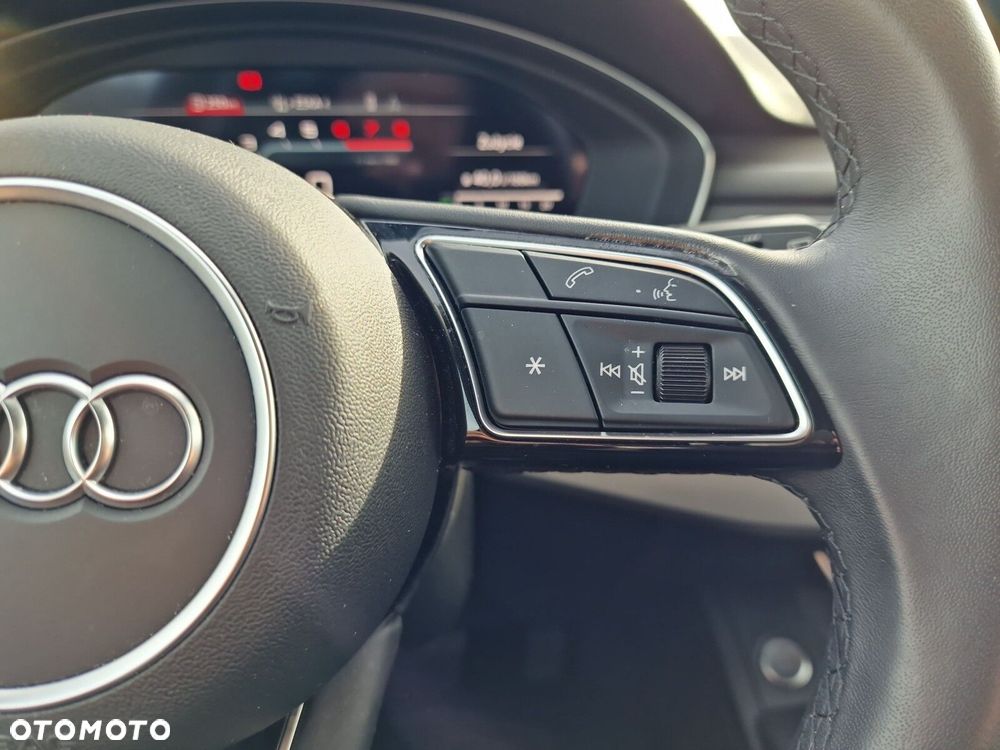 Audi A4 Avant 35 TFSI mHEV S Line S tronic - 31