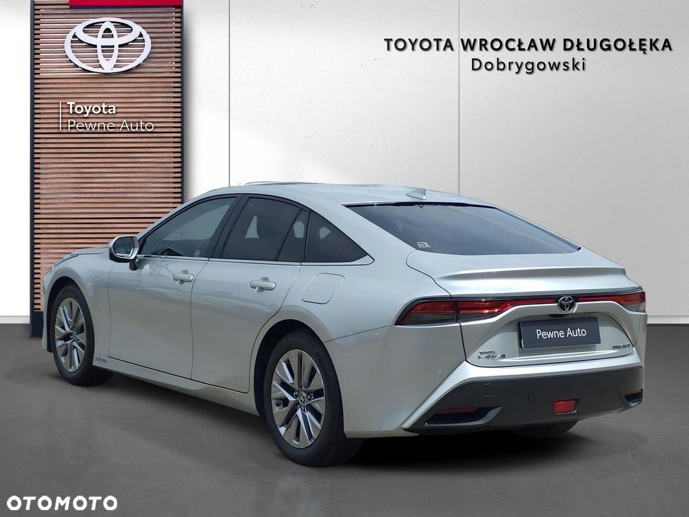 Toyota Mirai - 3