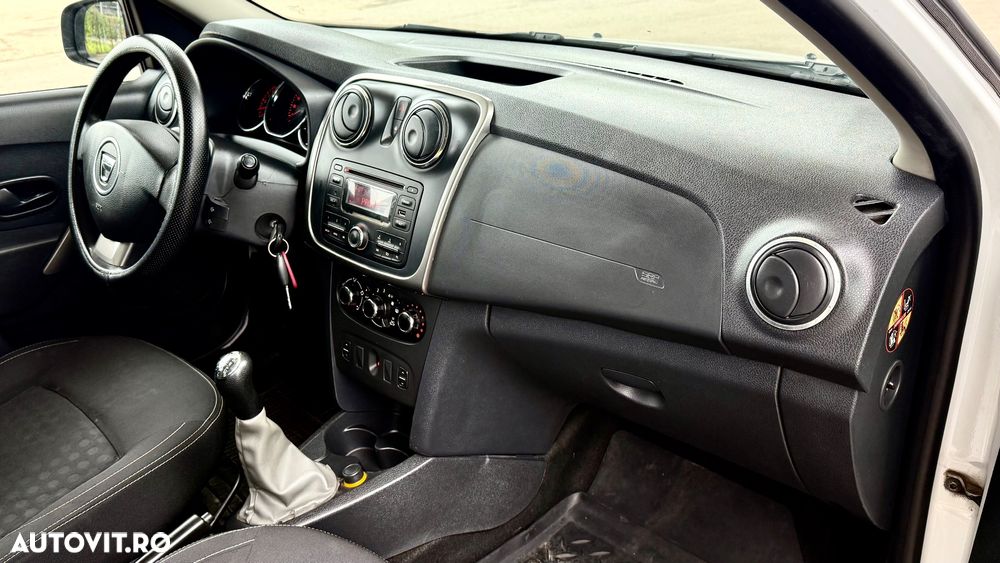 Dacia Logan 1.2 75CP Laureate - 8