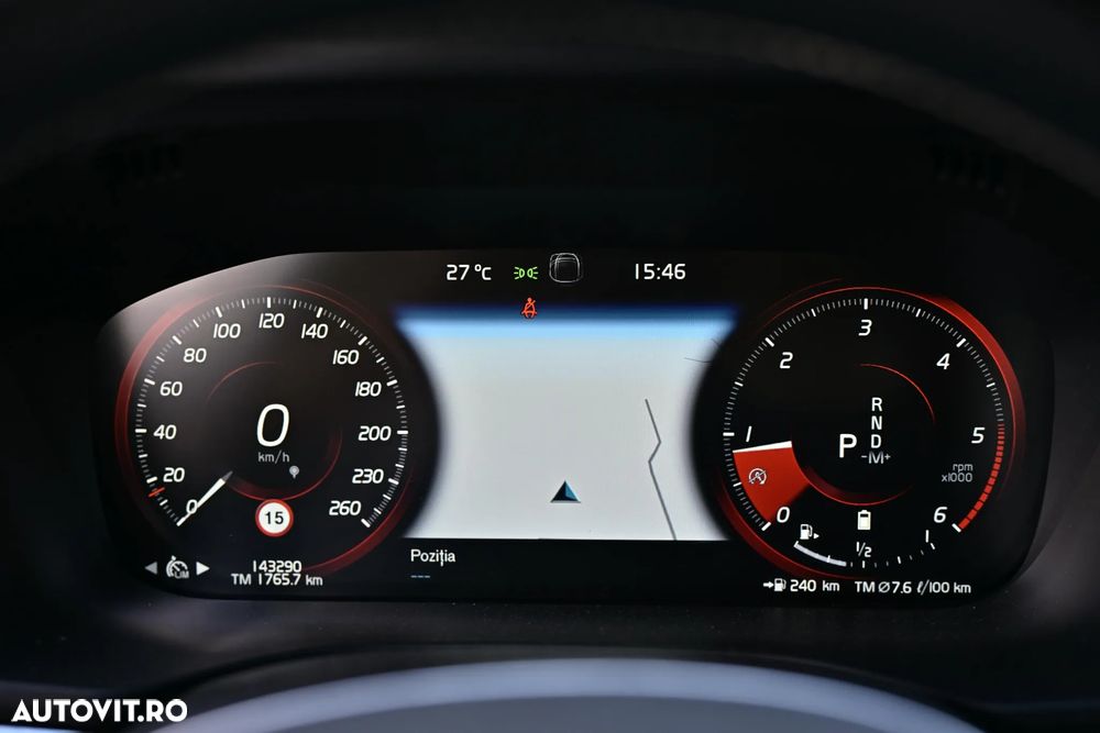 Volvo XC 60 B4 D AWD Geartronic Momentum - 34