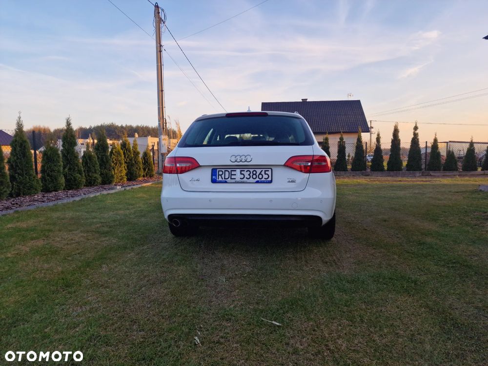 Audi A4 Avant - 8