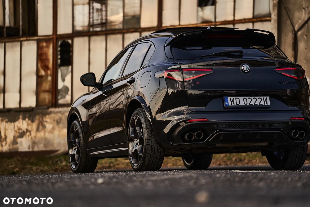 Alfa Romeo Stelvio 2.0 Turbo TI Q4 - 1