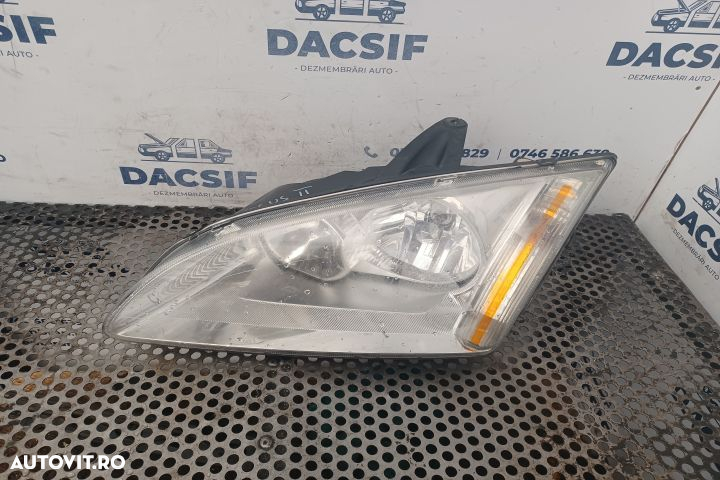 Far stanga Ford Focus 2  [din 2004 pana  2008] seria Sedan 4-usi 1.6 TDCi MT (109 hp) - 2