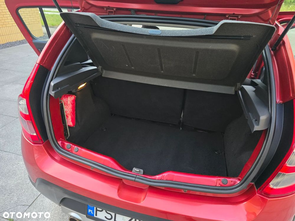 Dacia Sandero Stepway - 32