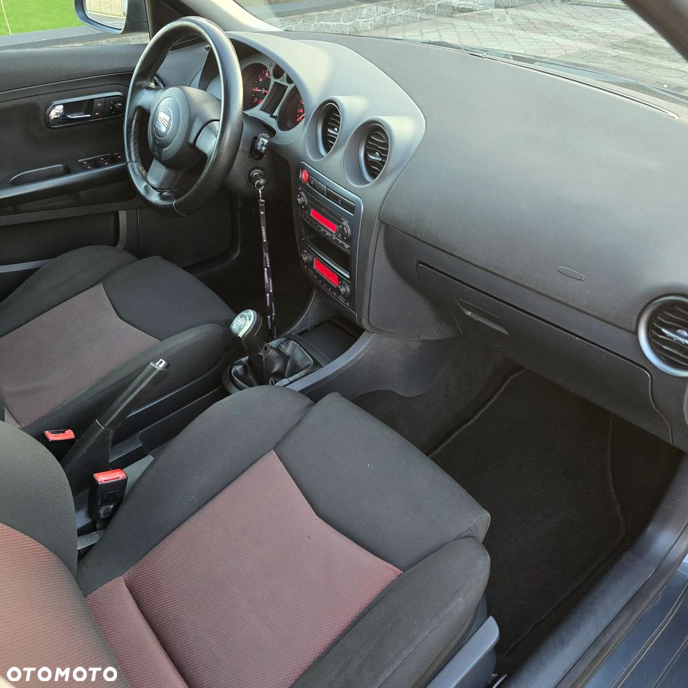 Seat Ibiza 1.4 16V Sport - 14