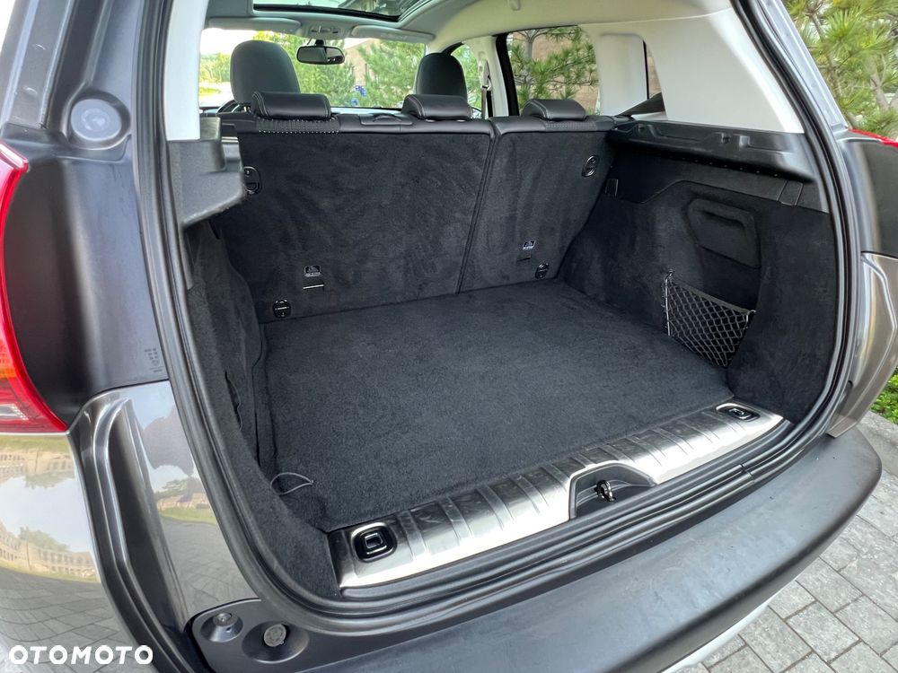 Peugeot 2008 BlueHDi 100 STOP & START Allure - 17