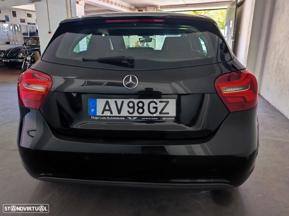 Mercedes-Benz A 180 d Activity Edition - 6
