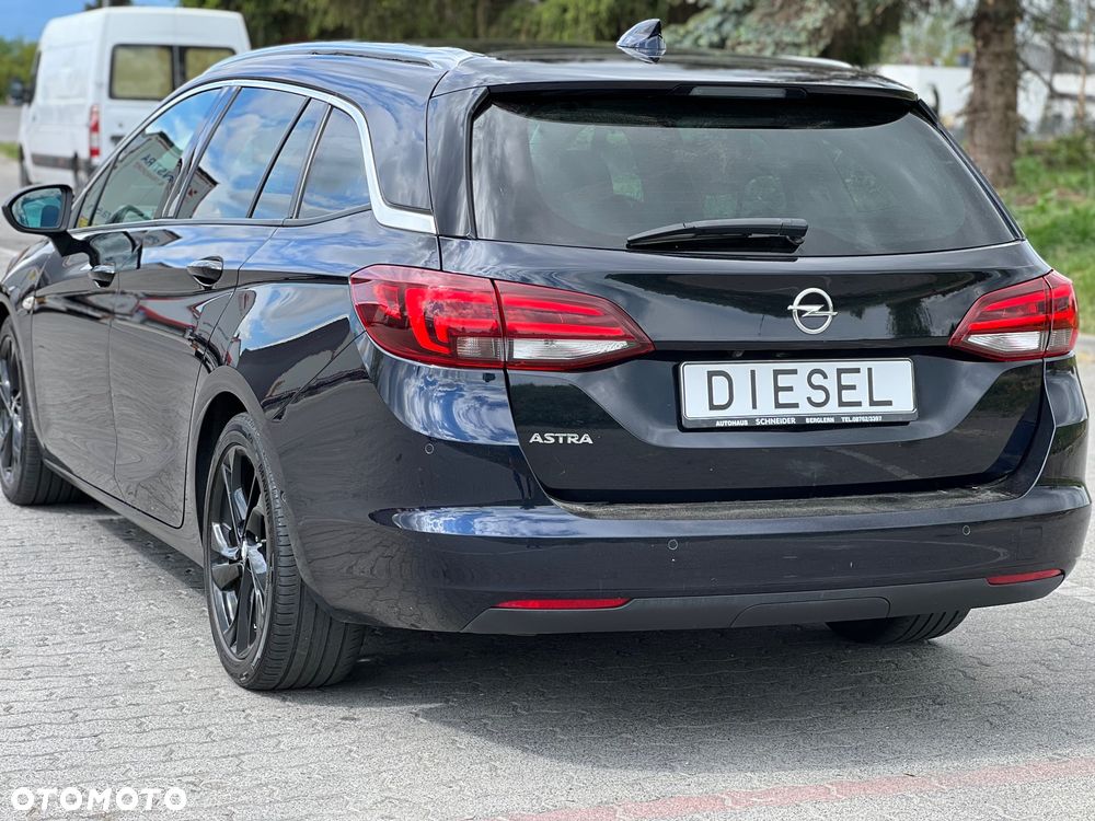 Opel Astra 1.6 CDTI DPF ecoFLEX TourerStart/Stop Exklusiv - 12
