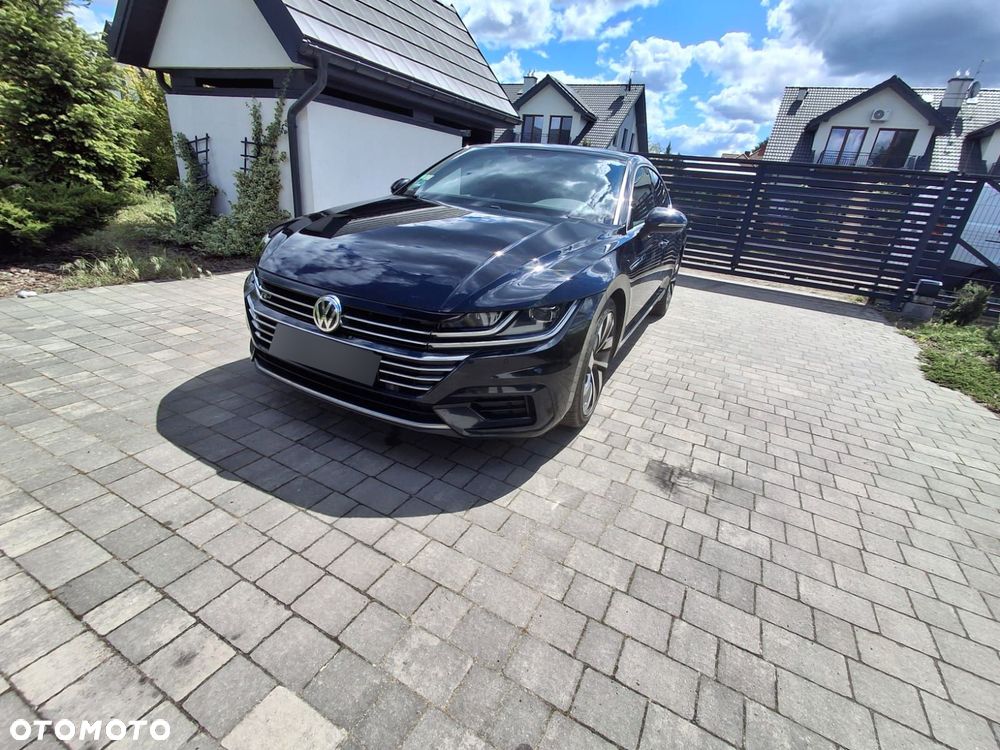 Volkswagen Arteon 2.0 TDI SCR R-Line DSG - 2