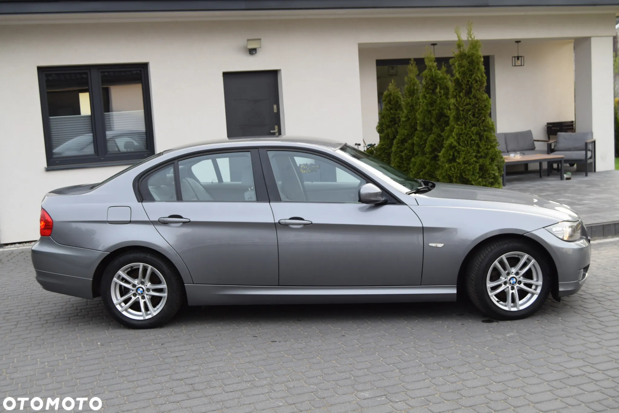 BMW Seria 3 320i - 3