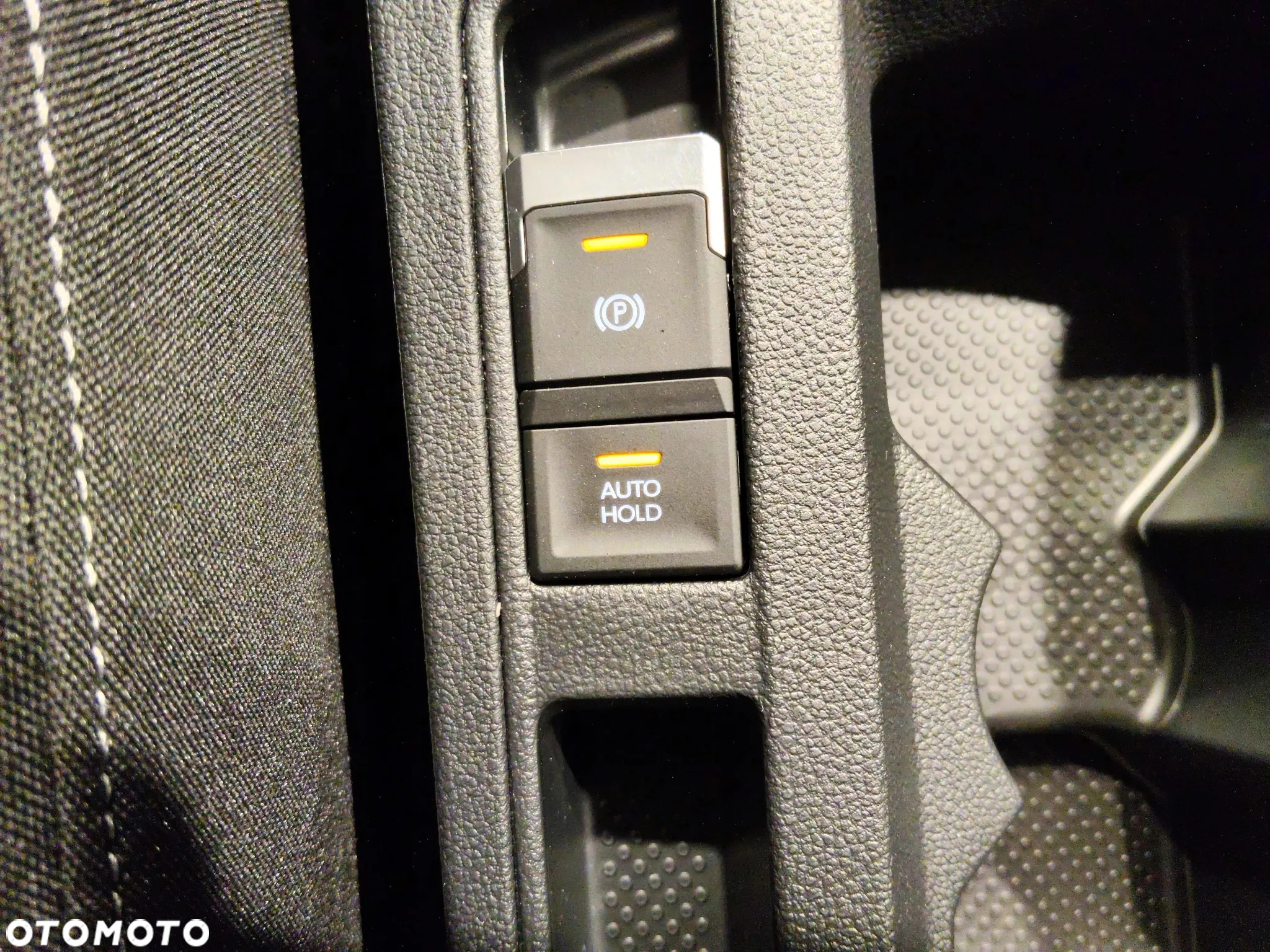 Volkswagen T-Roc 1.5 TSI Life Plus DSG - 33