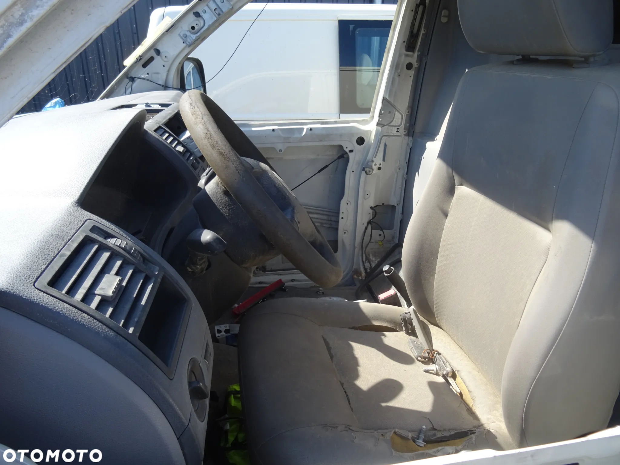 Volkswagen Transporter T5 1.9 TDI AXB na części maska zderzak błotnik drzwi - 6