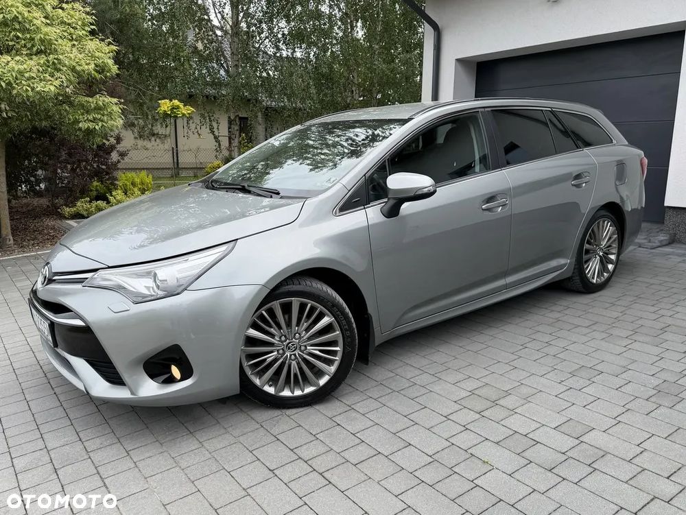 Toyota Avensis Touring Sports 1.8 Business Edition - 13