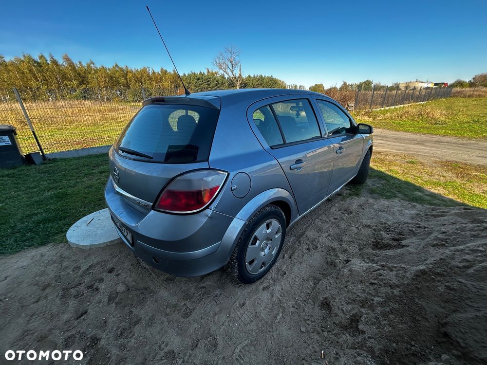 Opel Astra III 1.7 CDTI Elegance - 2