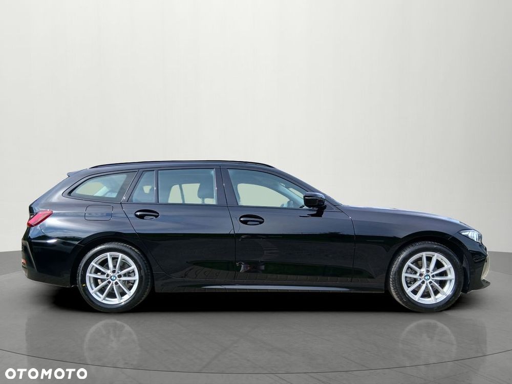 BMW Seria 3 318i - 6