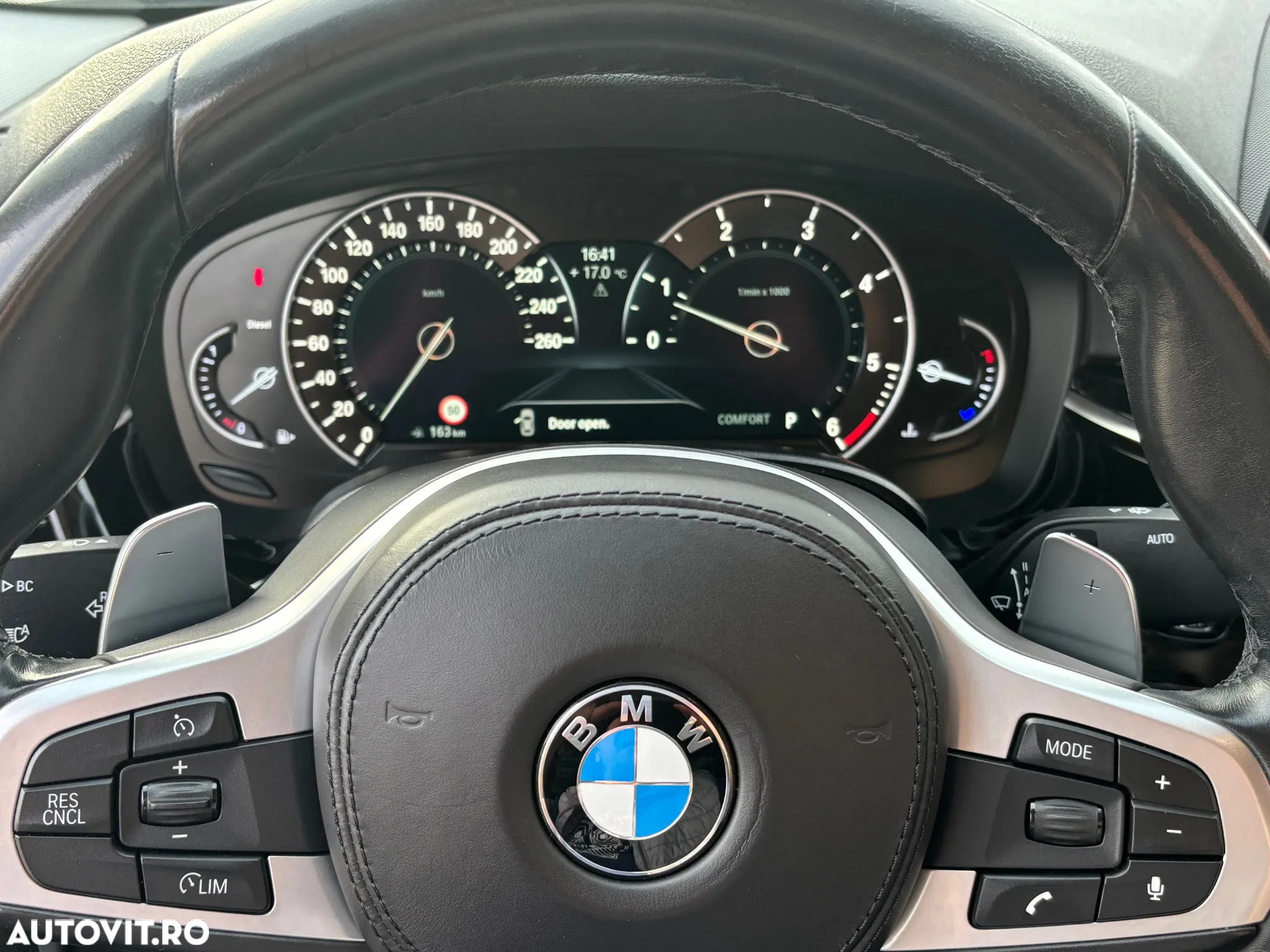 BMW Seria 5 520d xDrive Aut. Sport Line - 12