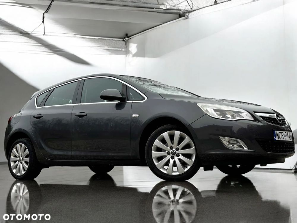 Opel Astra 1.4 T Cosmo - 5