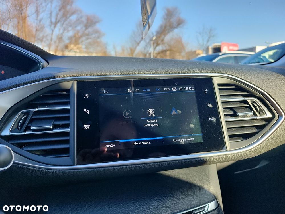 Peugeot 308 1.2 PureTech Active Pack S&S - 19