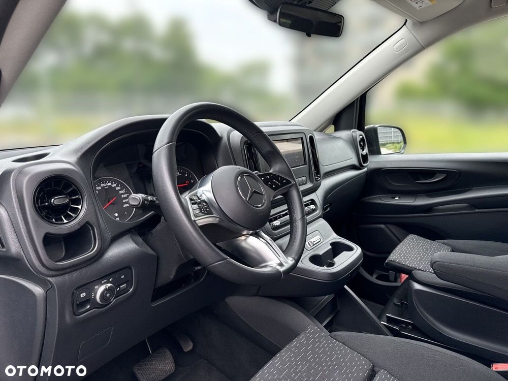Mercedes-Benz Vito - 15