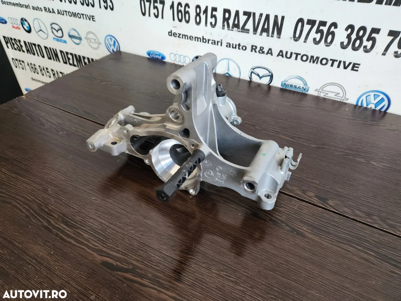 Suport Pompa Apa Bmw 2.0 D B47 Euro 6 Cod  Nou Sub 1.000 Km G11 G12 G30 G31 G32 X5 X6 X7 X3 X4 G01 - 4