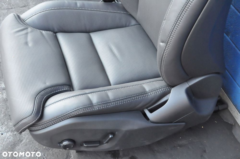 VOLVO XC60 II KOMPLET FOTELI FOTELE SIEDZENIA SKÓRA MASAŻE - 8