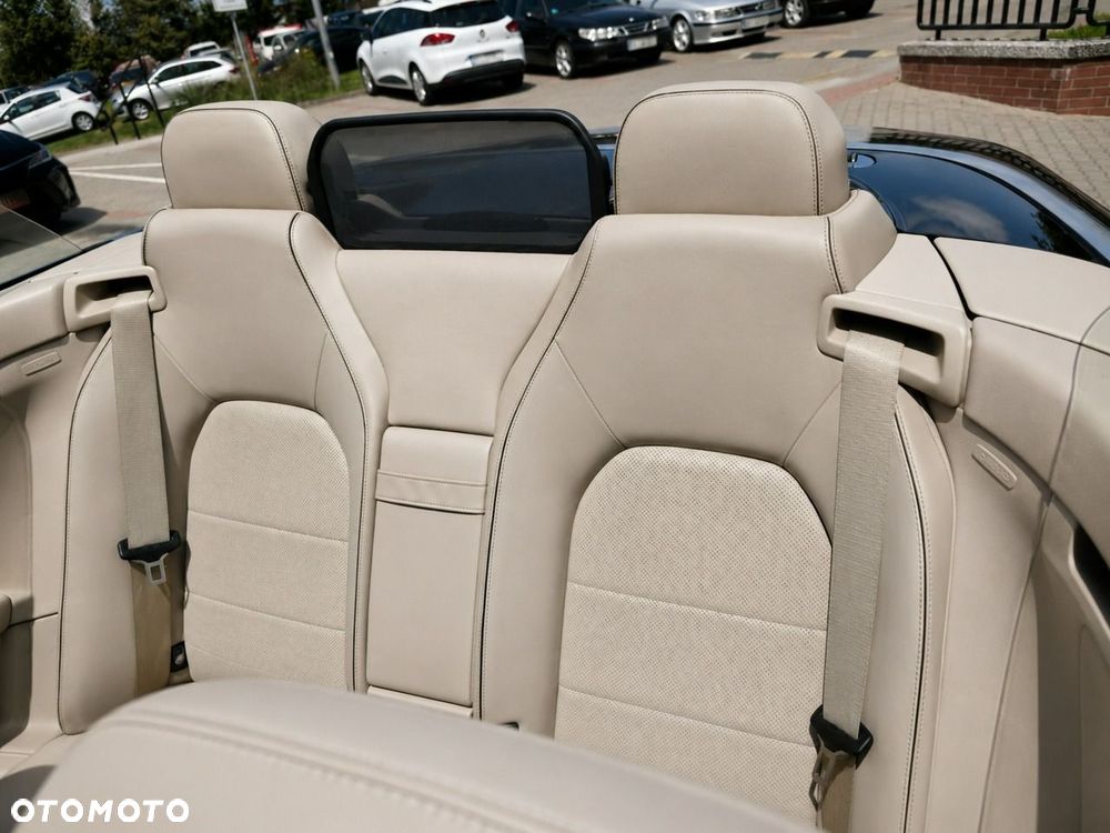 Mercedes-Benz Klasa E 350 BlueTEC 4-Matic Elegance - 16