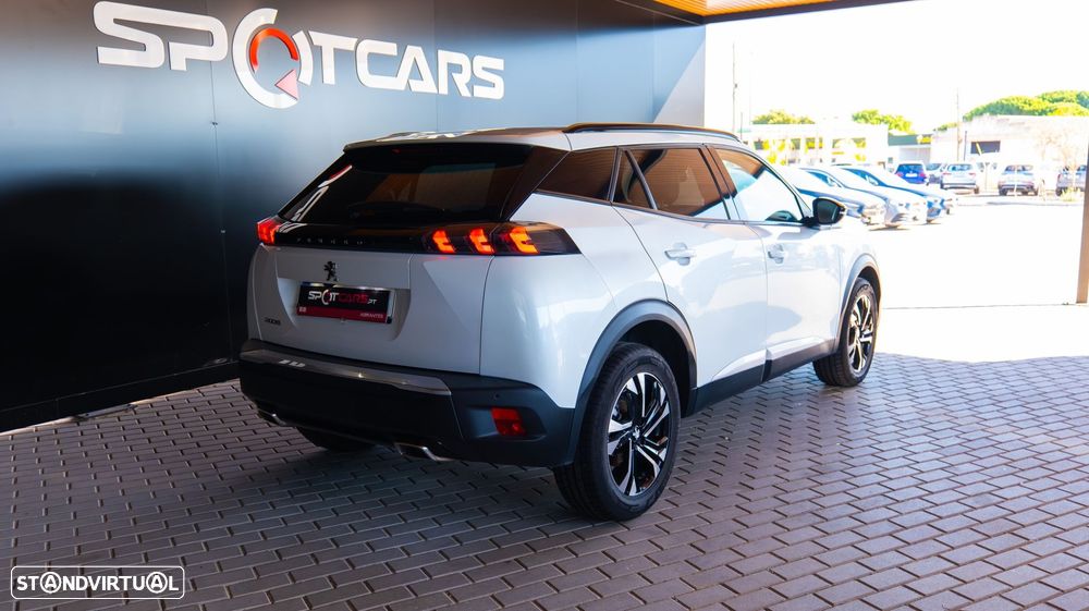 Peugeot 2008 1.2 PureTech Allure Pack EAT8 - 7