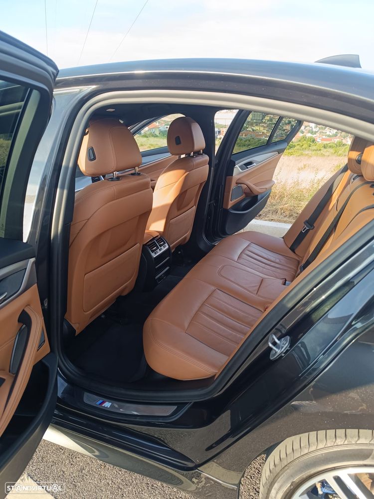 BMW 530 e iPerformance Pack M - 14